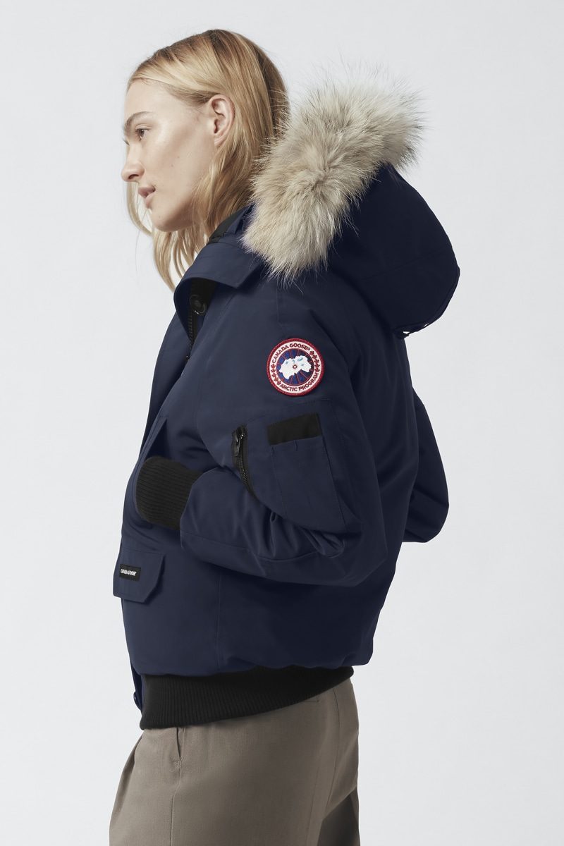 Womens Jackets Canada Goose Jackets Save 50% Canada Goose Goose Chilliwack in Black 