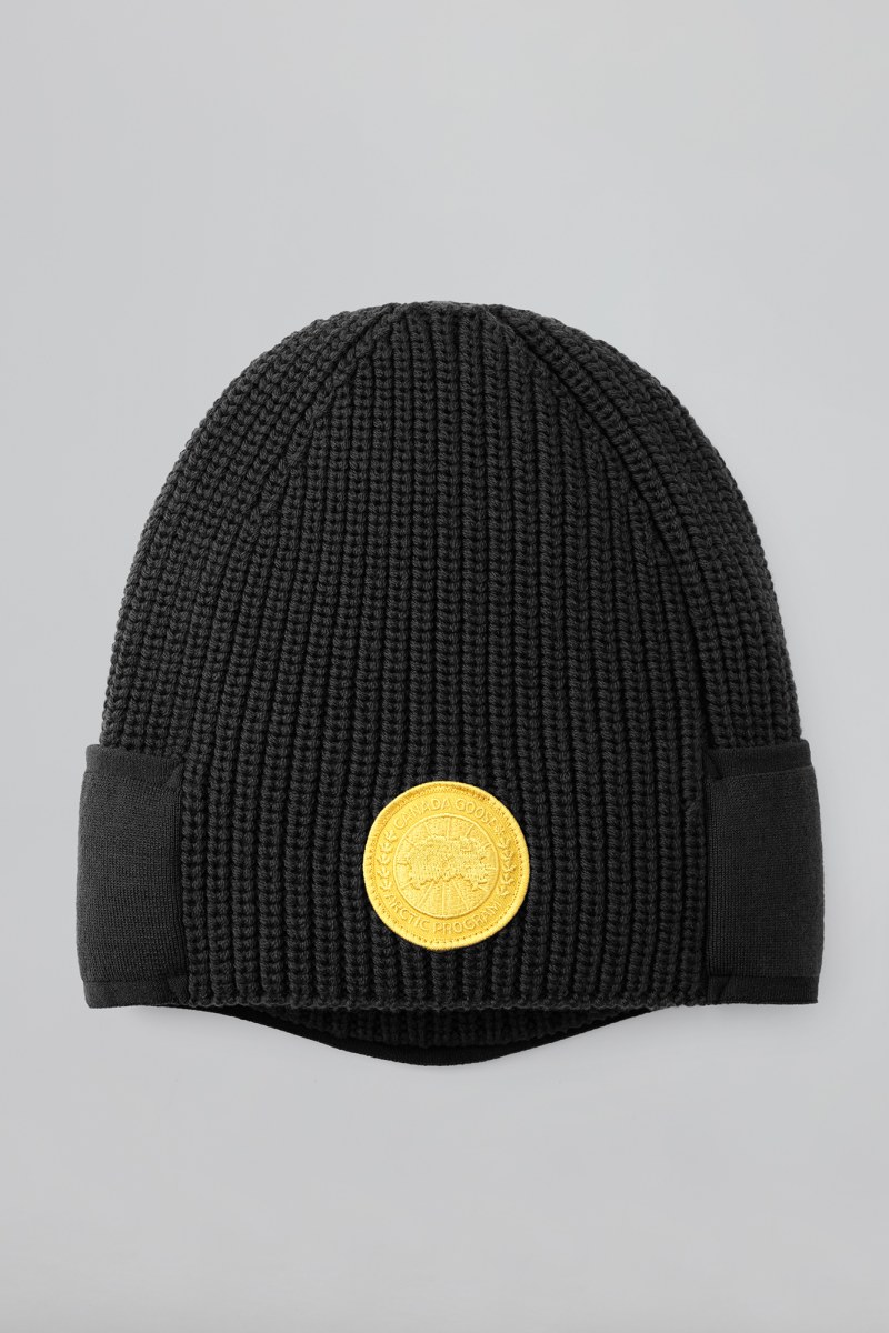 Canada goose hotsell knitwear yellow